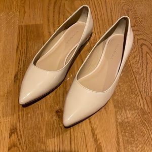 Banana Republic Patent Leather Pointy Toe Flat 7.5